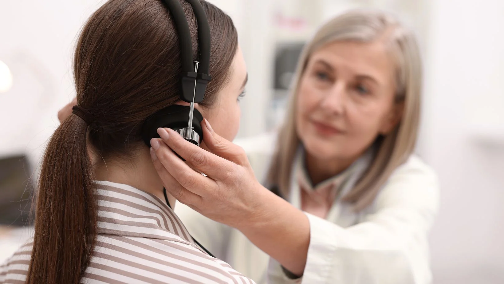 Hearing test - ladies